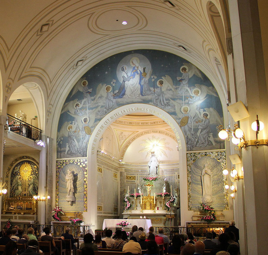 Chapelle_Notre-Dame_de_la_Médaille_Miraculeuse1